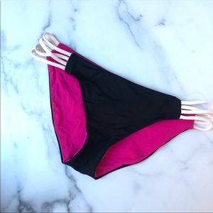 L*Space Reversible Bikini Bottom Size L